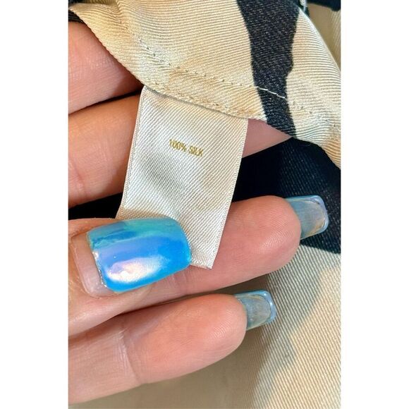 Kate Spade Catarina Zebra Print 100% Silk Ruffle Collar Tie Blouse Women's M - Picture 8 of 12